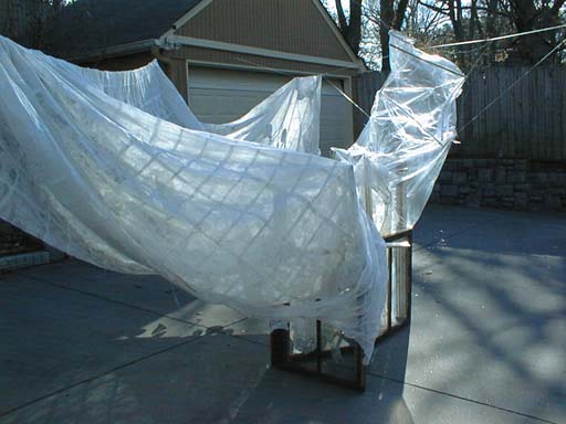 contain1.jpg (35840 bytes)